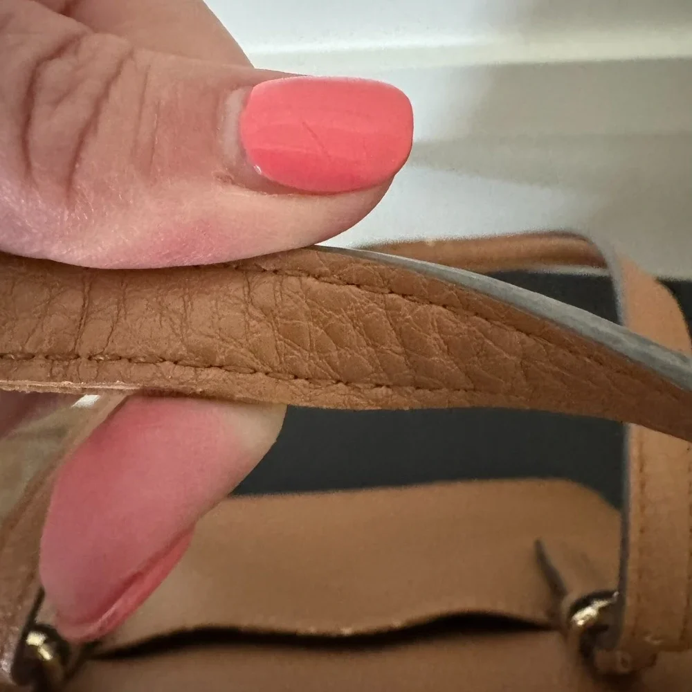 Anne Klein Shoulder Bag‎ Purse Tan